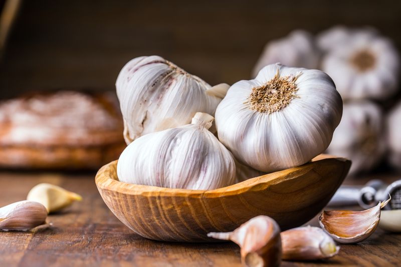 The Benefits We Get From Eating&nbsp;Garlic