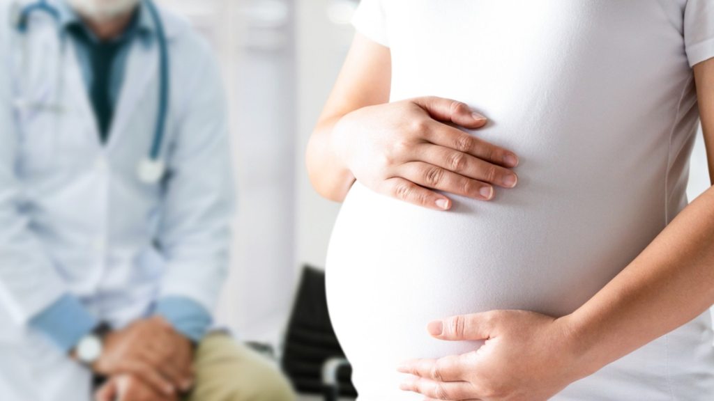 Pregnancy-related deaths climbed in first year of&nbsp;pandemic