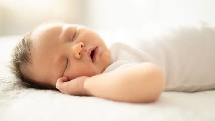 Pediatric experts give new recommendations to keep sleeping babies&nbsp;safe